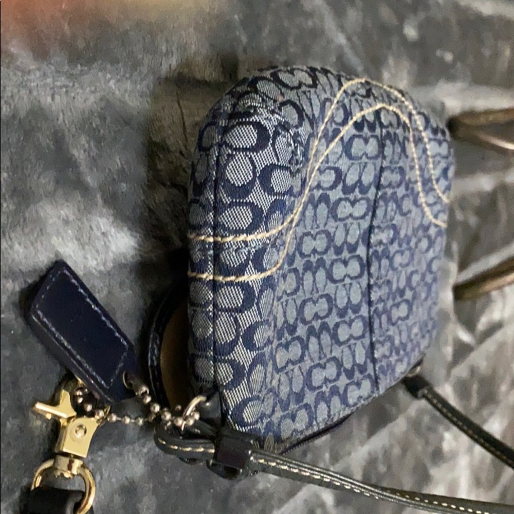 Coach monogram with leather trim wristlet - Picture 9 of 10